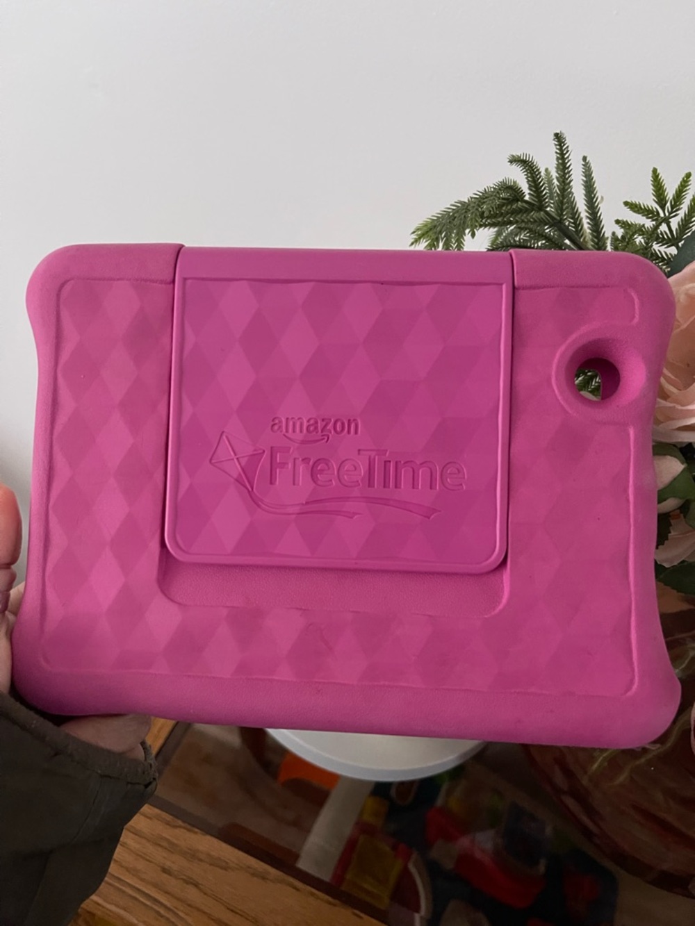 Amazon FreeTime Kids Tablet Case — Bright Pink Protective Cover